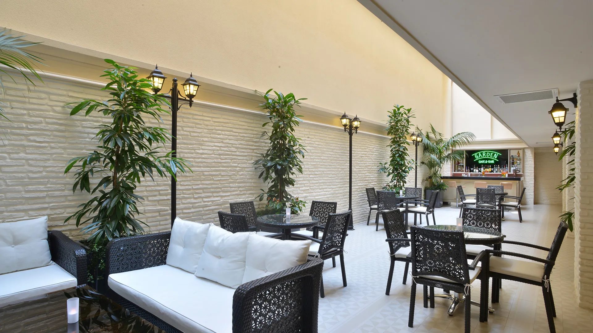 Garden Cafe seating groups
