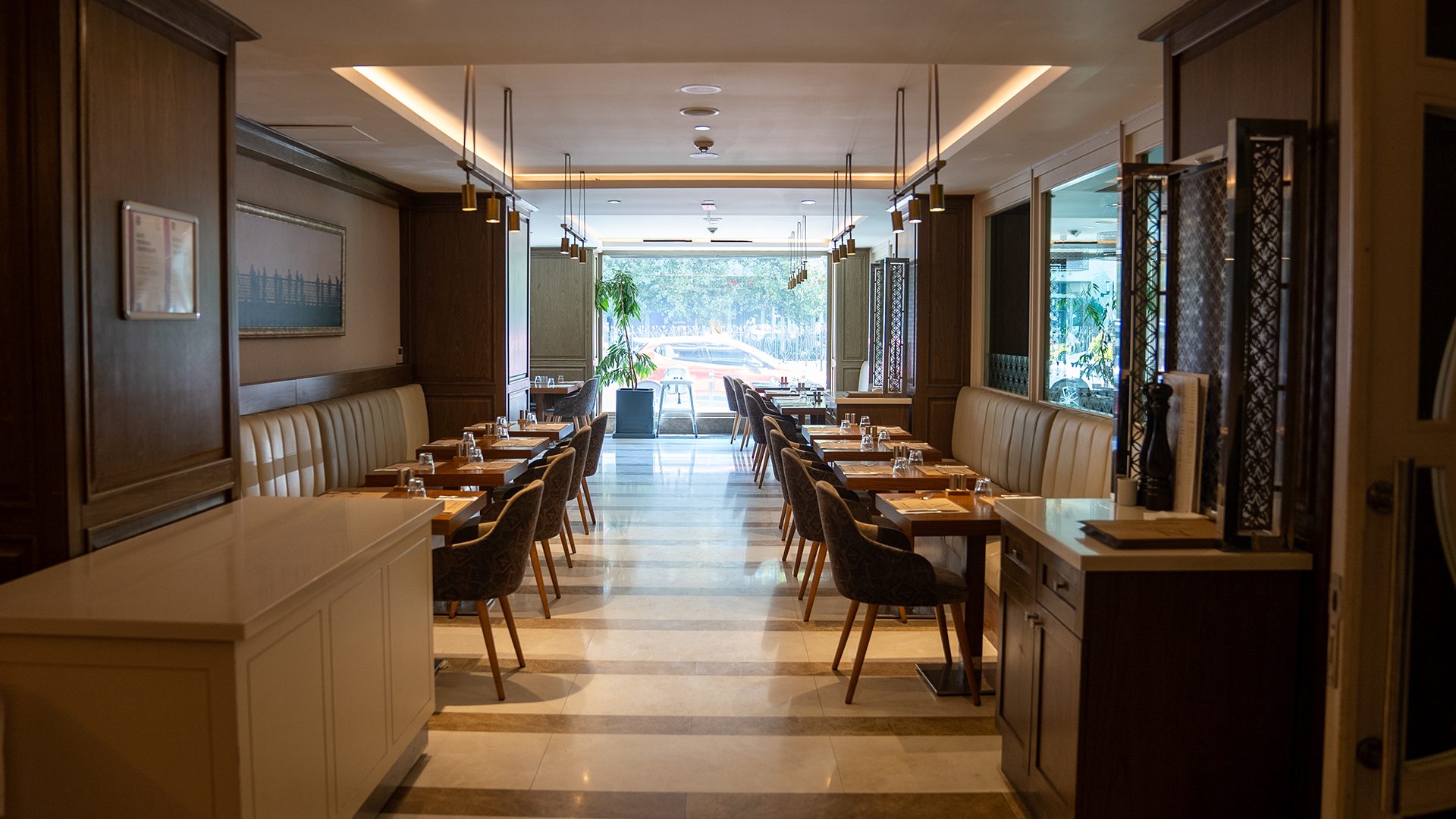 Long table setting in the restaurant